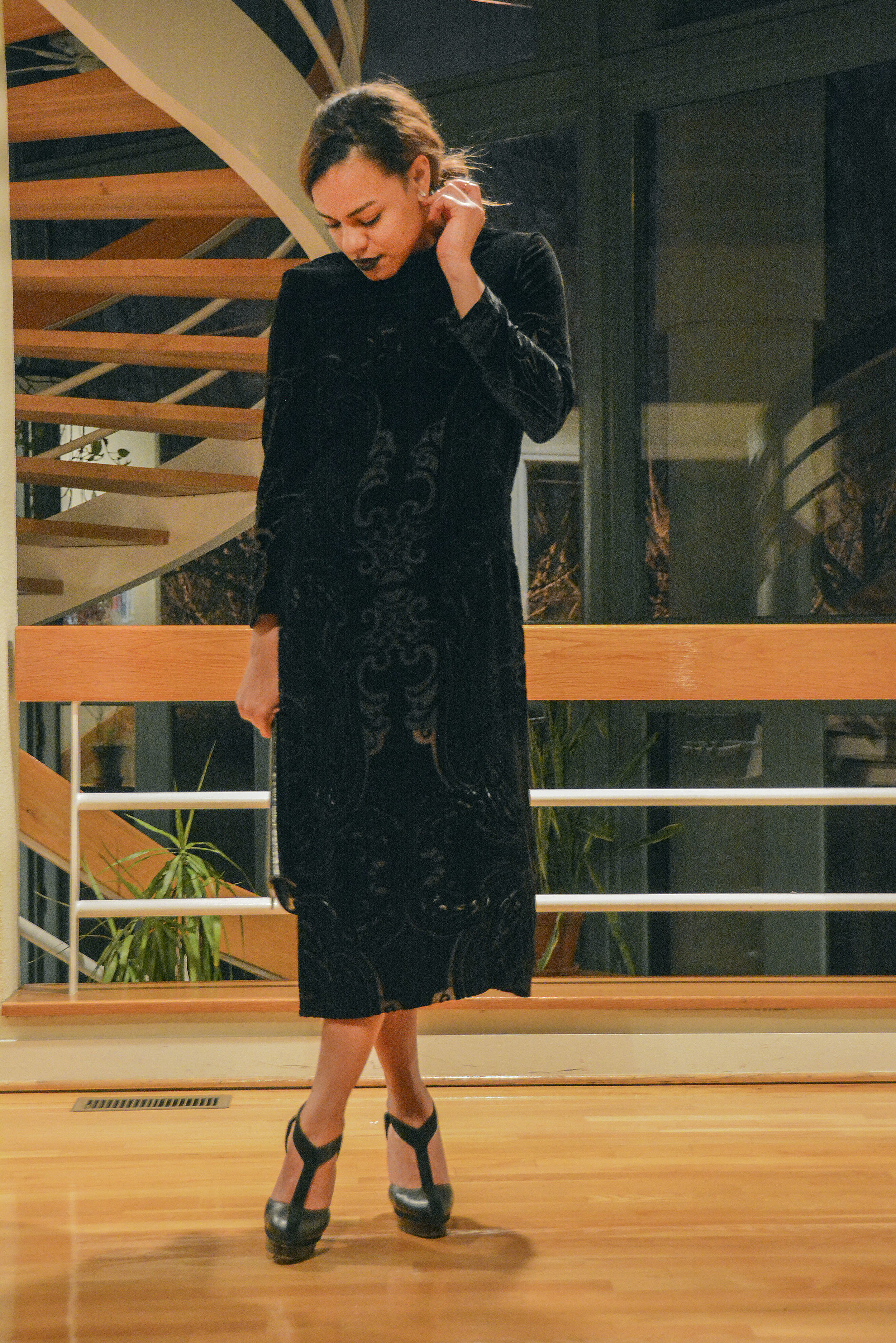 wearing: ZARA dress, YSL shoes &amp; clutch