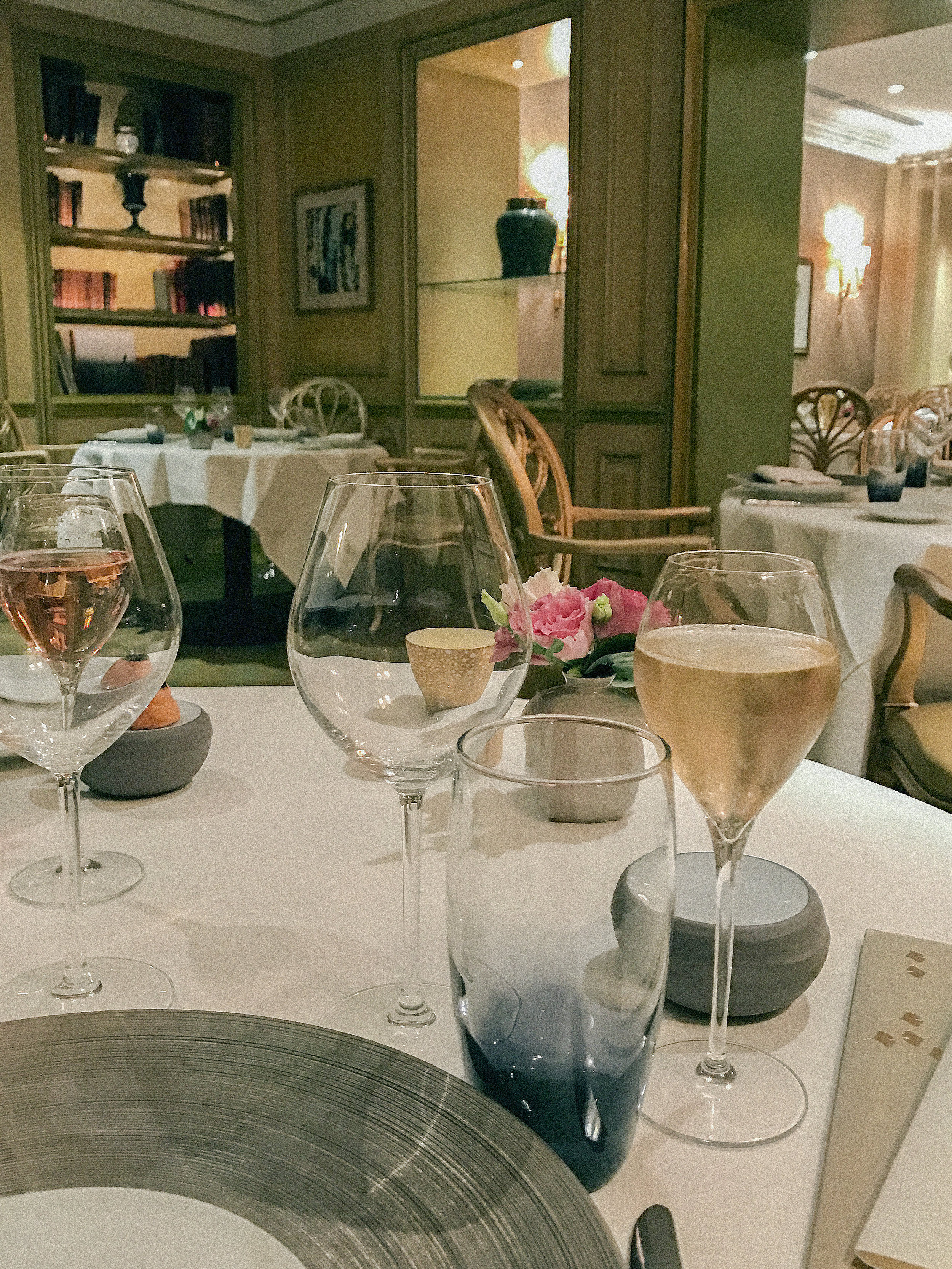 Taken at Le Céladon in Paris.&nbsp;