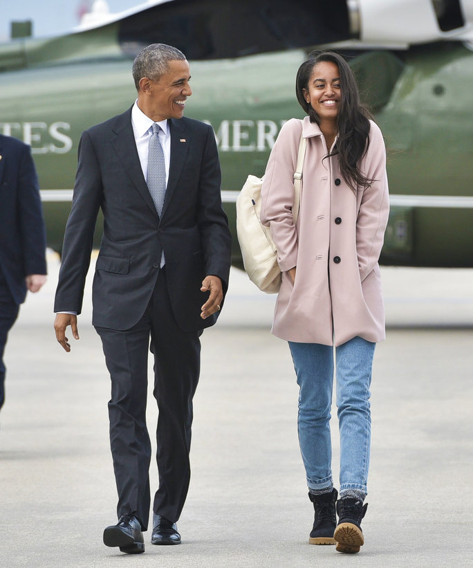 040816-malia-barack-lead.jpg