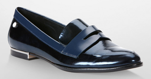 when you want to be basic with the clothes but fancy with the shoe. yes, metallic can be fancy :) ---&nbsp;calvin klein - $109