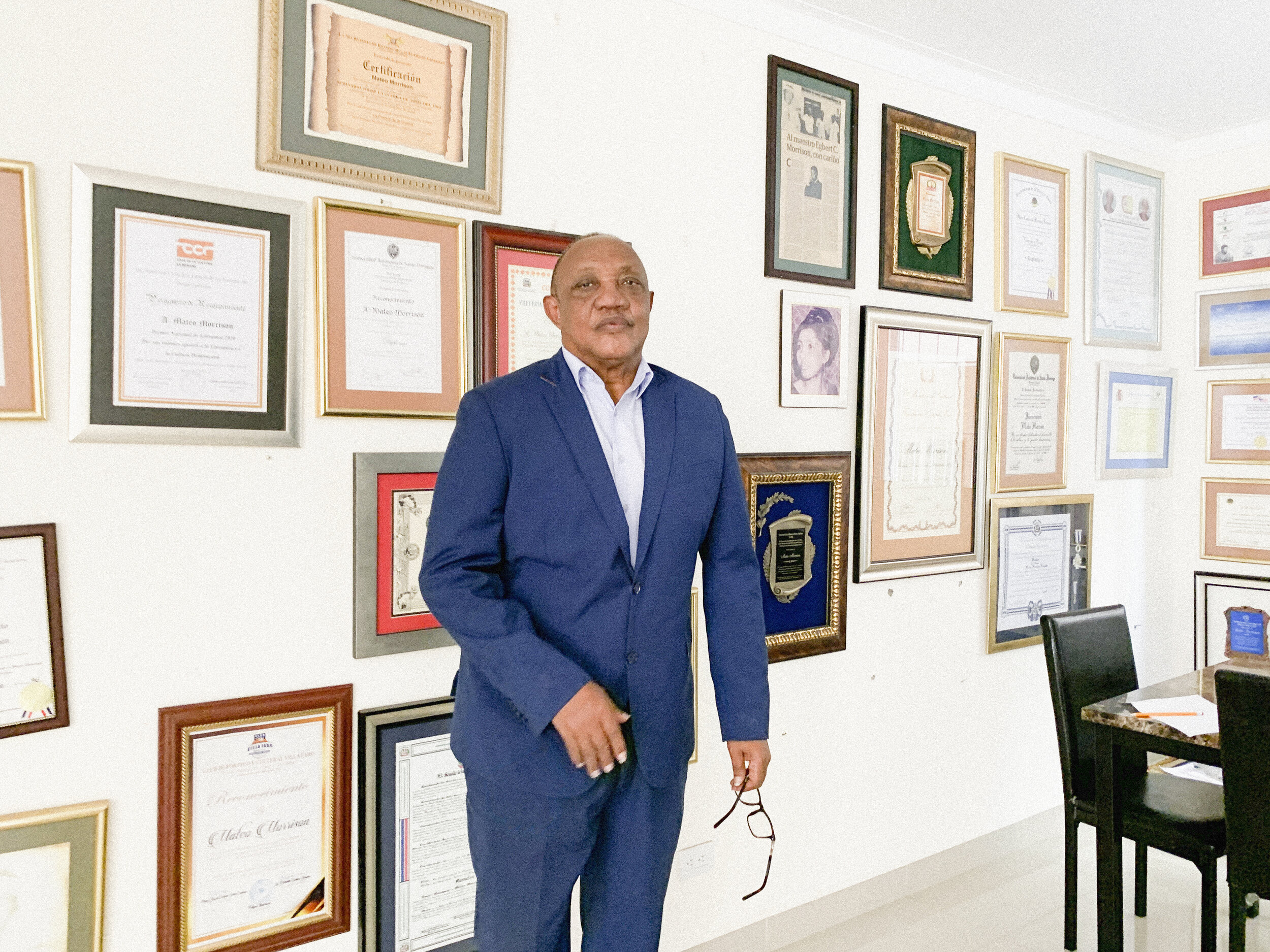 INNER VIEW WITH POET MATEO MORRISON