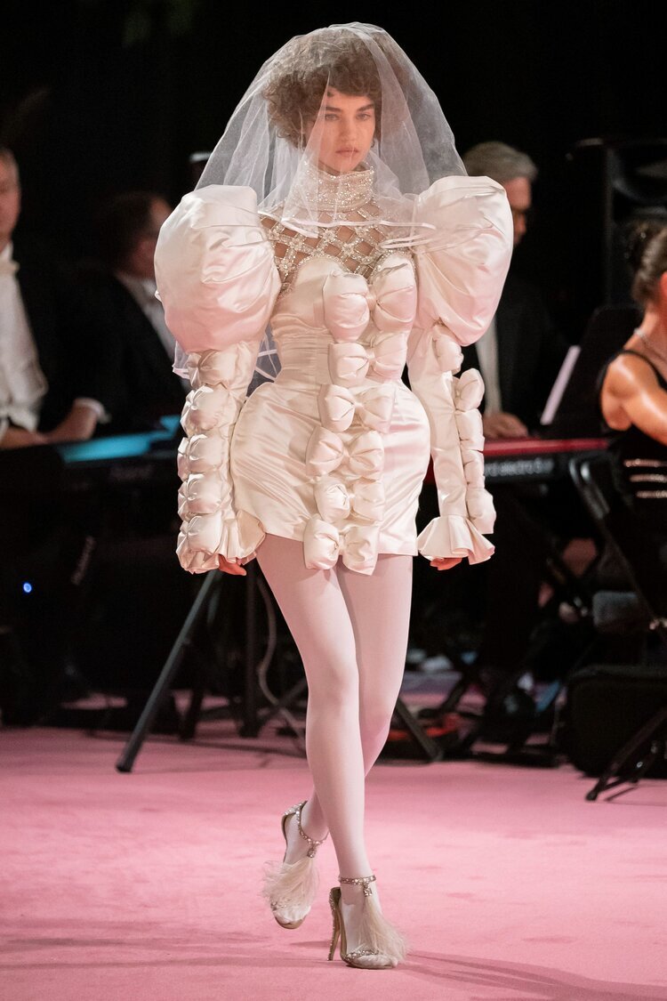 66 MODERN WEDDING LOOKS